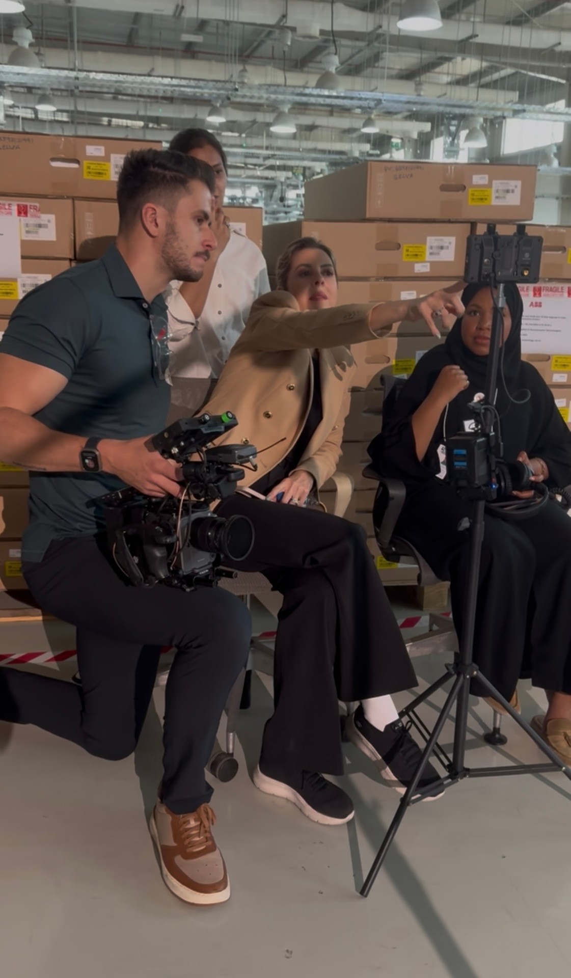 Behind the scenes frame 11